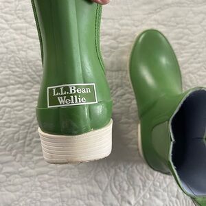 L.L. Bean Green Winter Rain Boots with Textured Sole